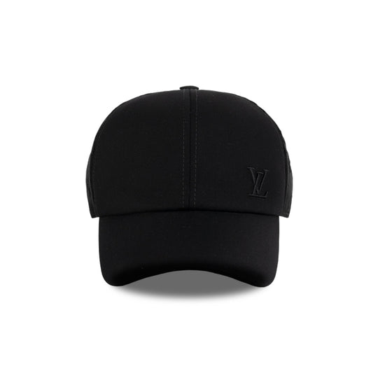 GORRA DE BEISBOL CON MONOGRAMA Y MALLA