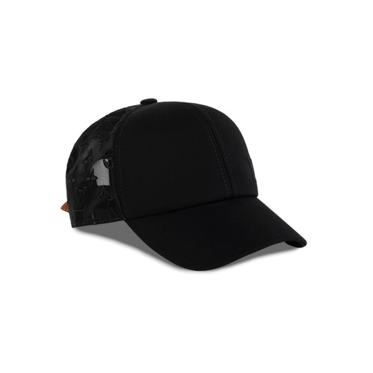 GORRA DE BEISBOL CON MONOGRAMA Y MALLA