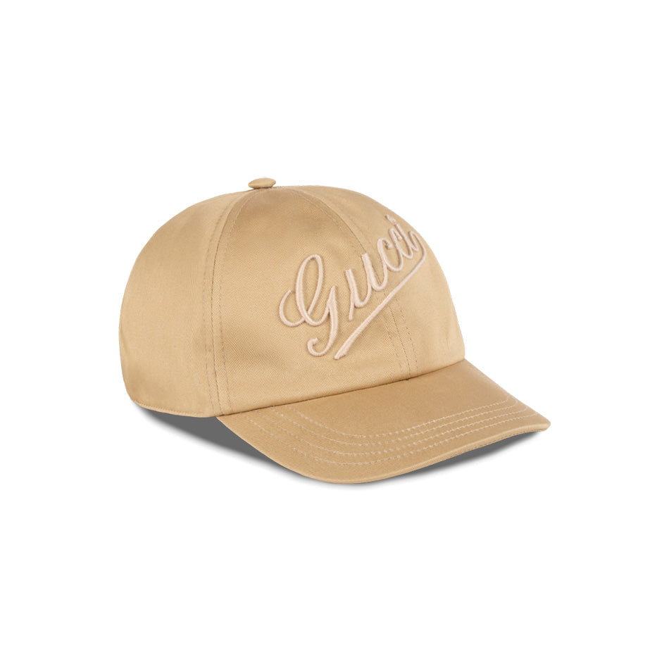 GORRA DE BEISBOL CON BORDADO