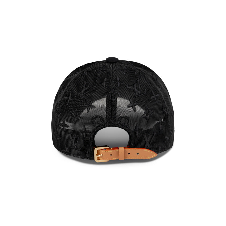 GORRA DE BEISBOL CON MONOGRAMA Y MALLA