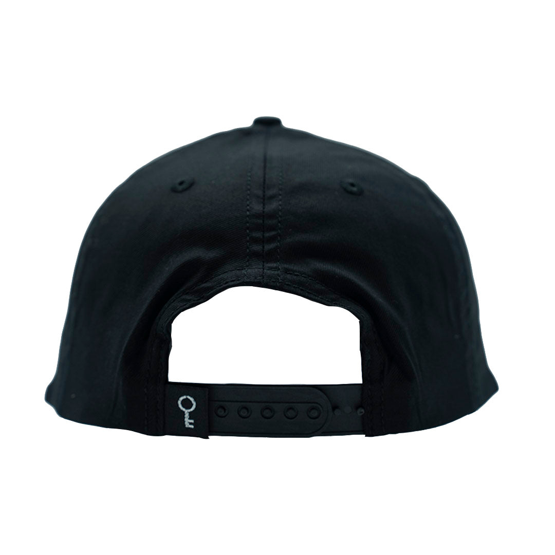 PRETO PATENT LEATHER BLACK