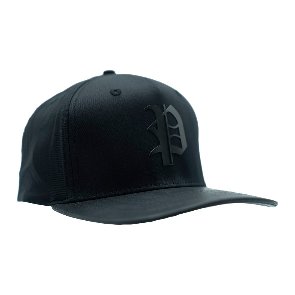 PRETO PATENT LEATHER BLACK