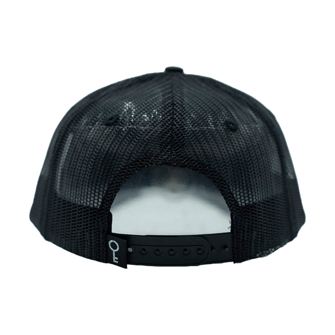 PRETO BIG LETTERS BLACK