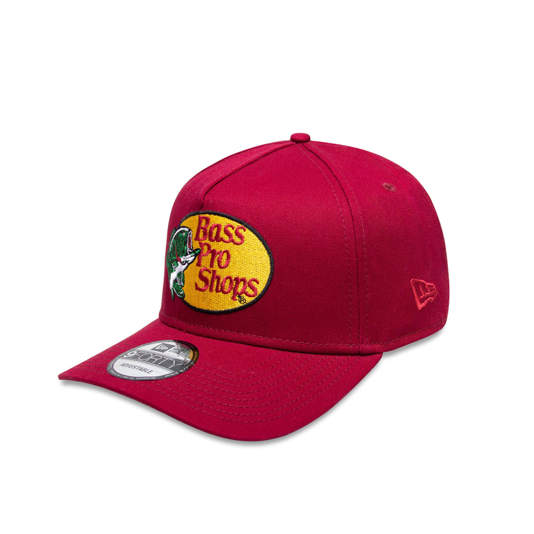NEW ERA POR BASS PRO SHOP GUINDA