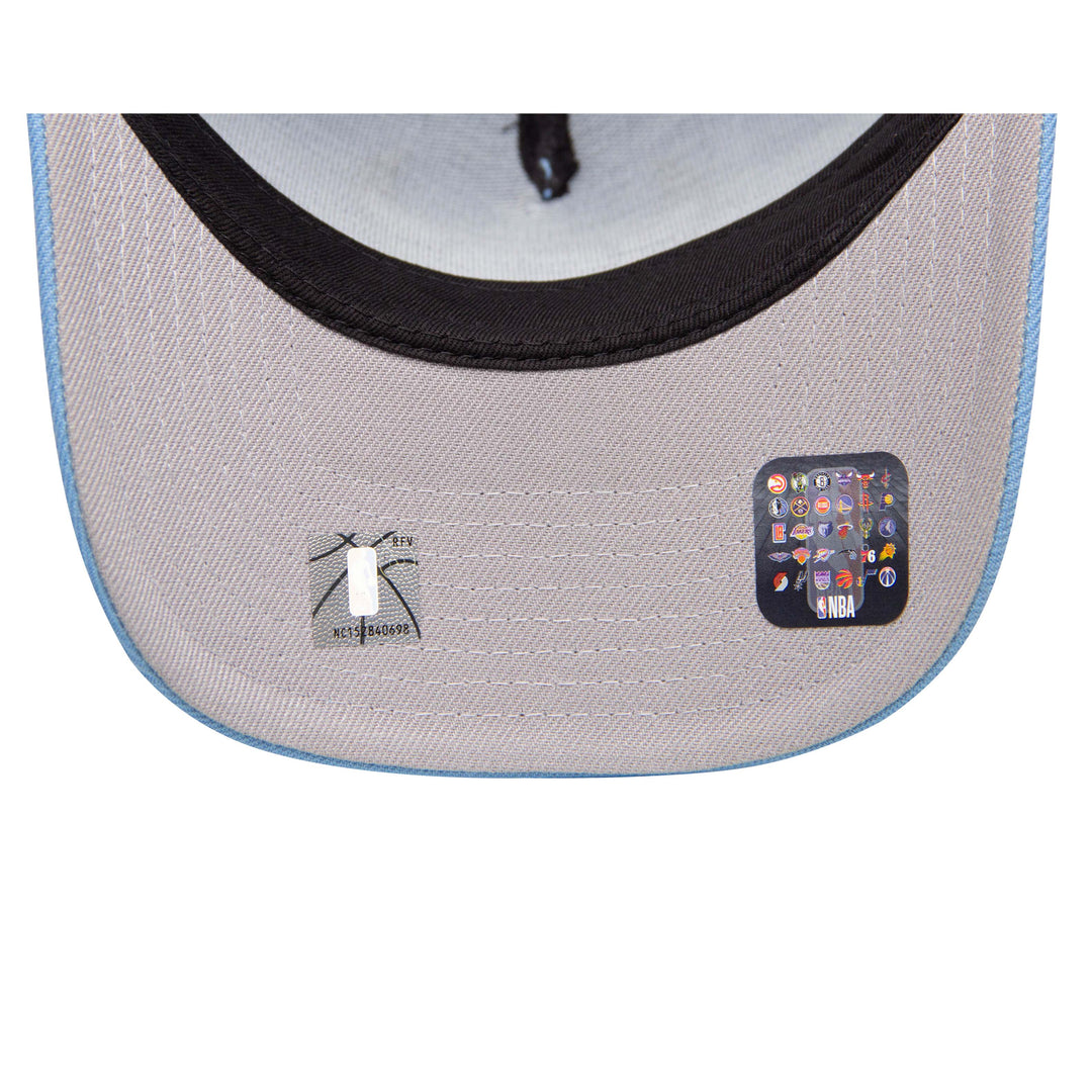 CHICAGO BULLS SKY BLUE SHOE HOOK