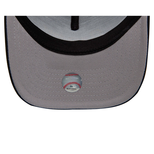 ATLANTA BRAVES CROWNED AFRAME